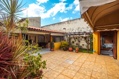 Casa, 4 quartos, 211 m² - Foto 1