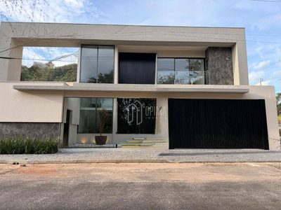 Sobrado, 4 quartos, 245 m² - Foto 1