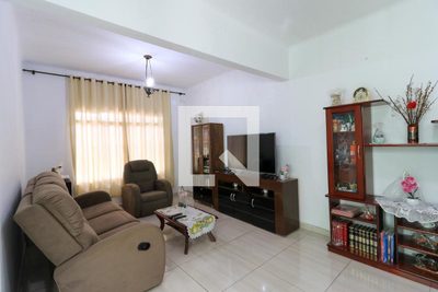 Casa, 3 quartos, 180 m² - Foto 2