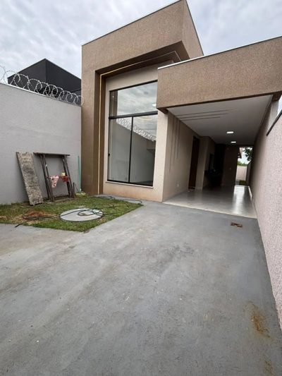Casa, 3 quartos, 110 m² - Foto 1