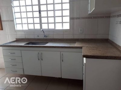 Casa, 3 quartos, 200 m² - Foto 4