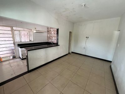 Casa, 2 quartos, 200 m² - Foto 4