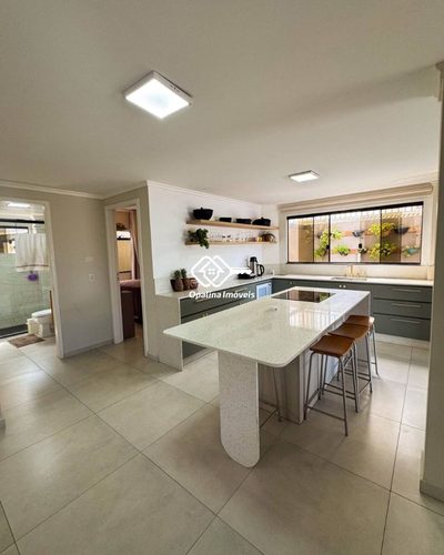 Casa, 4 quartos, 208 m² - Foto 4