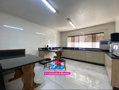Casa, 4 quartos, 188 m² - Foto 3