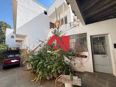 Casa, 3 quartos, 204 m² - Foto 2