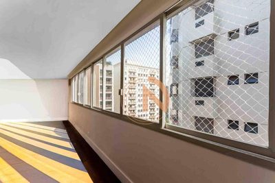 Apartamento, 3 quartos, 175 m² - Foto 2