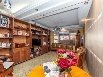 Sobrado, 3 quartos, 325 m² - Foto 2