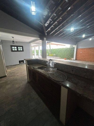 Casa, 4 quartos, 308 m² - Foto 3