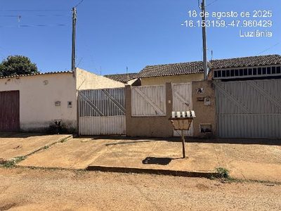 Casa, 2 quartos, 180 m² - Foto 1