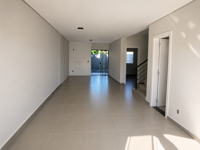 Casa, 3 quartos, 140 m² - Foto 2
