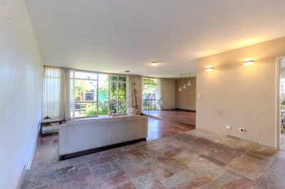 Casa, 4 quartos, 300 m² - Foto 1