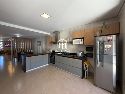 Casa, 3 quartos, 220 m² - Foto 2
