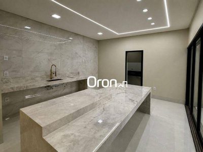 Casa, 3 quartos, 218 m² - Foto 4
