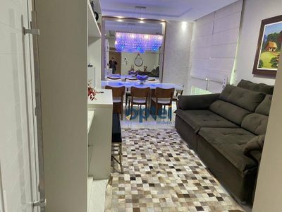 Casa, 3 quartos, 215 m² - Foto 1
