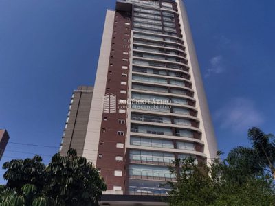 Apartamento, 3 quartos, 270 m² - Foto 1