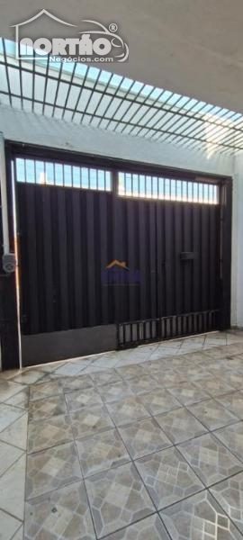 Casa, 3 quartos, 176 m² - Foto 2