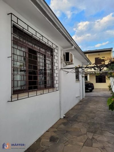 Casa, 6 quartos, 244 m² - Foto 2