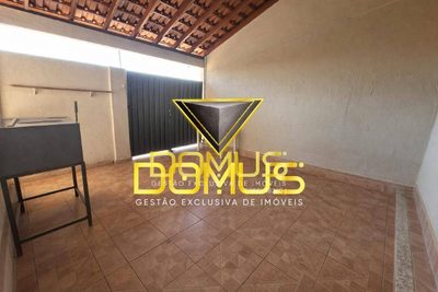 Casa, 3 quartos, 162 m² - Foto 2