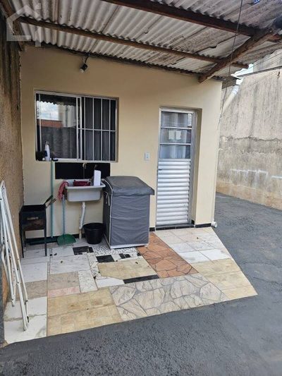 Casa, 1 quarto, 130 m² - Foto 1
