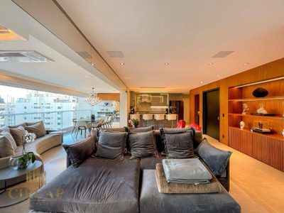 Apartamento, 3 quartos, 182 m² - Foto 1