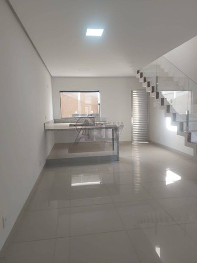 Casa, 2 quartos, 70 m² - Foto 4
