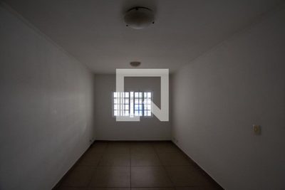 Casa, 3 quartos, 180 m² - Foto 3