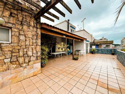 Cobertura, 4 quartos, 215 m² - Foto 1