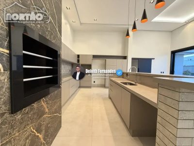 Casa, 1 quarto, 214 m² - Foto 4