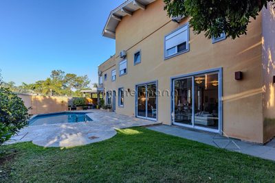 Casa, 4 quartos, 544 m² - Foto 1