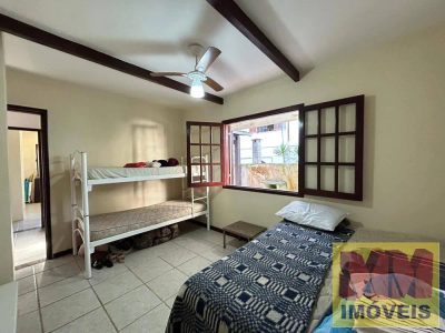 Casa, 3 quartos, 221 m² - Foto 3