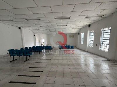 Loja-Salão, 300 m² - Foto 1