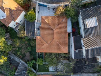 Casa, 4 quartos, 253 m² - Foto 1