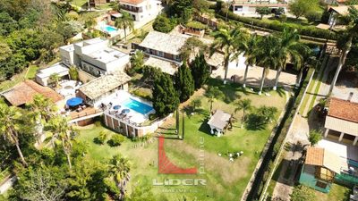 Sítio, 6 quartos, 3500 m² - Foto 1