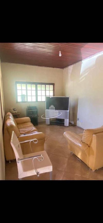 Sítio, 4 quartos, 2500 m² - Foto 2