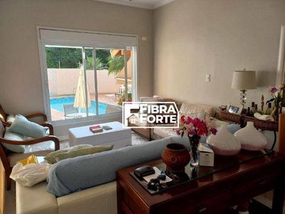 Casa, 3 quartos, 262 m² - Foto 1