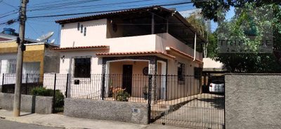 Casa, 3 quartos, 190 m² - Foto 1