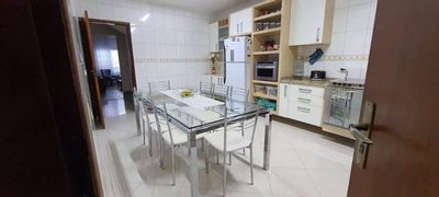 Casa, 3 quartos, 224 m² - Foto 2