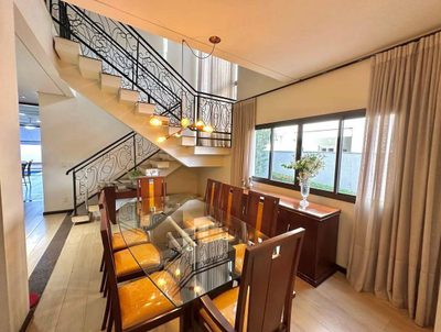 Sobrado, 4 quartos, 350 m² - Foto 2