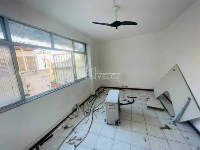 Apartamento, 3 quartos, 100 m² - Foto 1