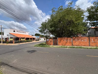 Loteamento e Condomínio, 800 m² - Foto 1