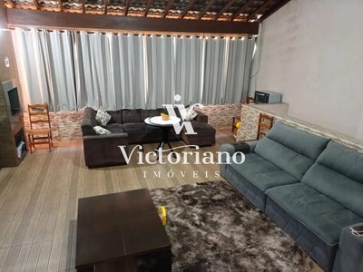 Casa, 3 quartos, 147 m² - Foto 1