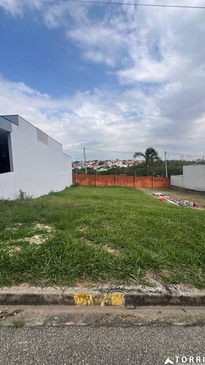 Loteamento e Condomínio, 250 m² - Foto 1