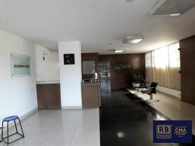 Prédio Inteiro, 2200 m² - Foto 1