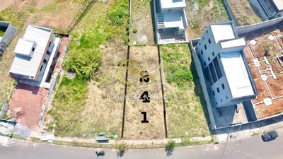 Terreno, 241 m² - Foto 2