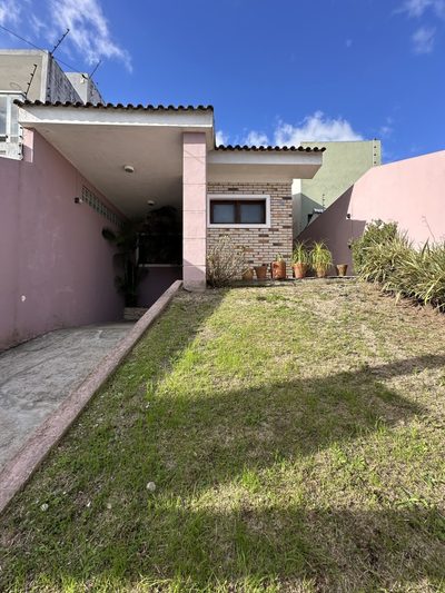 Casa, 1 quarto, 75 m² - Foto 1