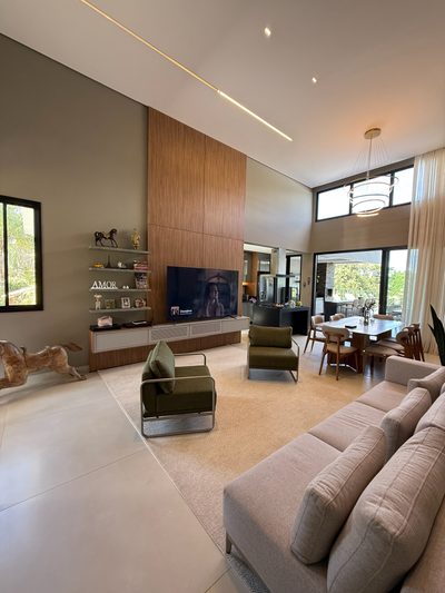 Casa, 4 quartos, 380 m² - Foto 1