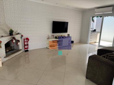 Casa, 4 quartos, 290 m² - Foto 4