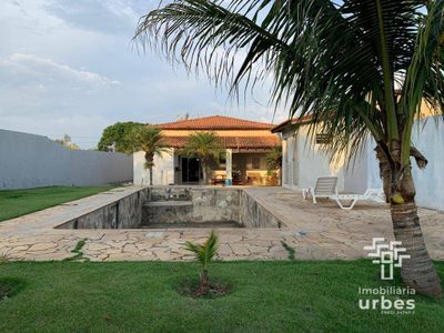 Chácara, 3 quartos, 785 m² - Foto 1