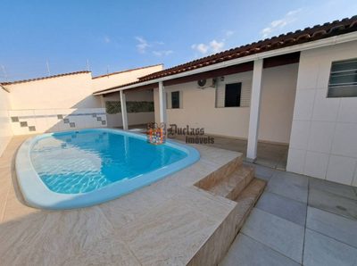Casa, 4 quartos, 164 m² - Foto 1