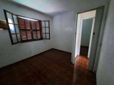 Casa, 3 quartos, 180 m² - Foto 2